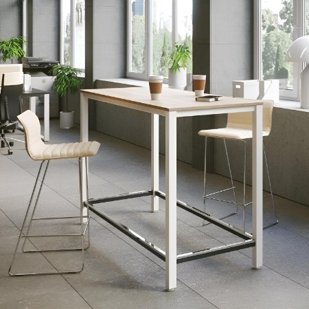 Slika iz kategorije Visoki stolovi